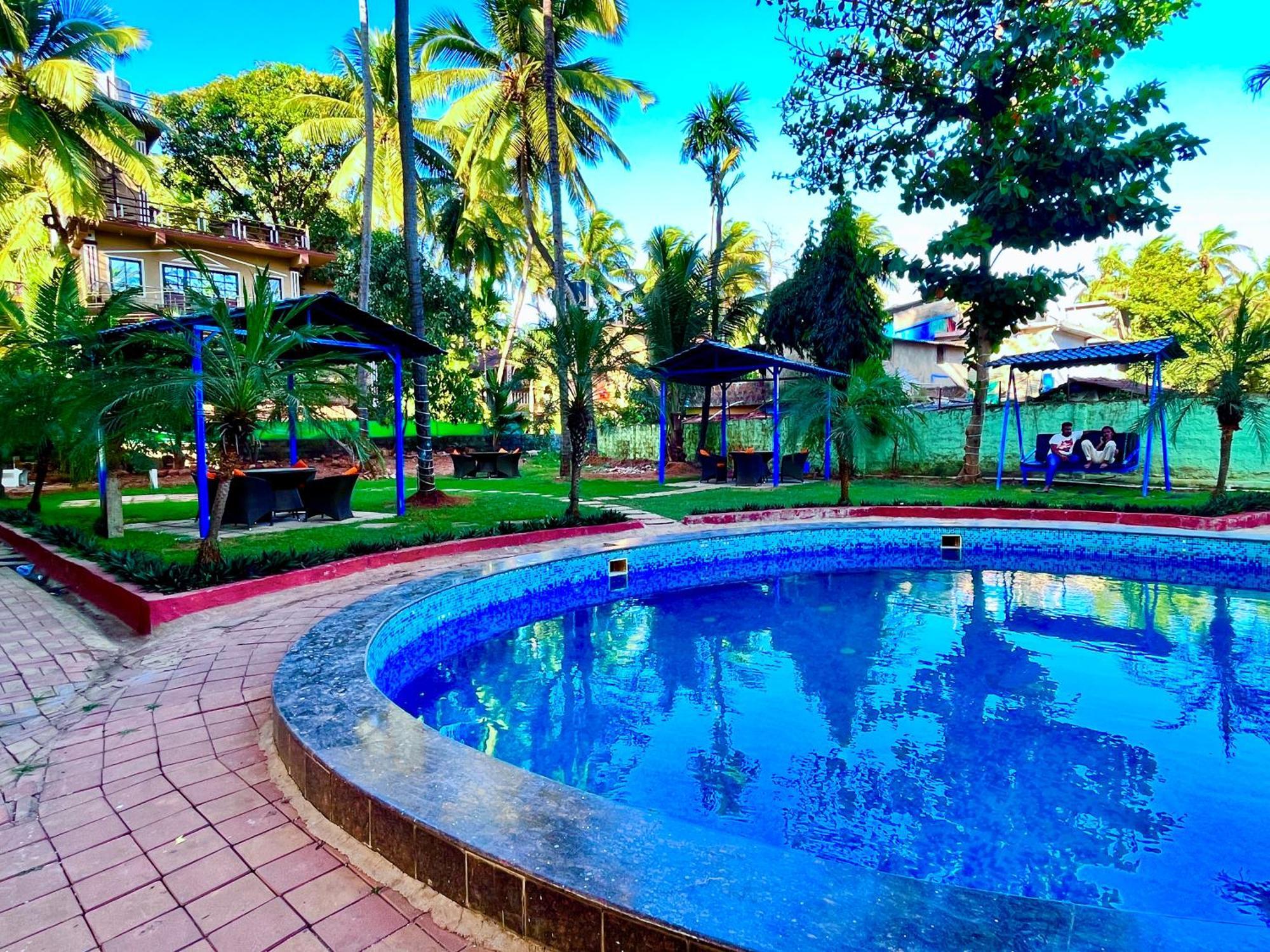 Summer Beach Resort, Goa - #Near Baga Beach #Swimming Pool #Garden #Bar #Lift #Premium Rooms #Property Of The Year #70565-84665 Calangute Exterior foto