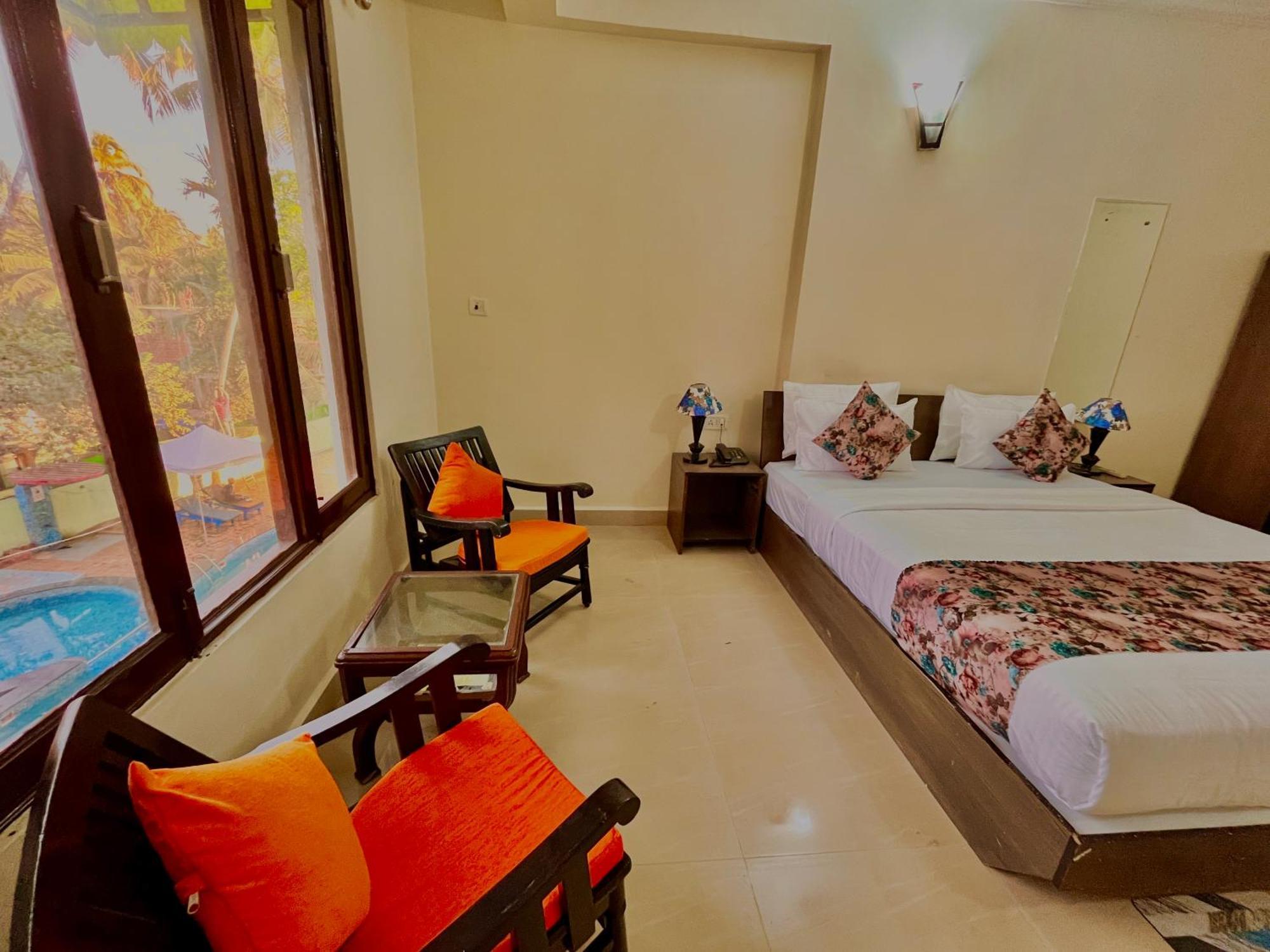 Summer Beach Resort, Goa - #Near Baga Beach #Swimming Pool #Garden #Bar #Lift #Premium Rooms #Property Of The Year #70565-84665 Calangute Exterior foto